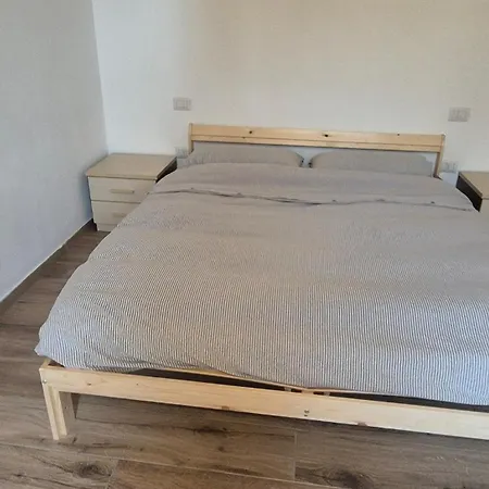 San Luca Tramuschio 5 People Cucina