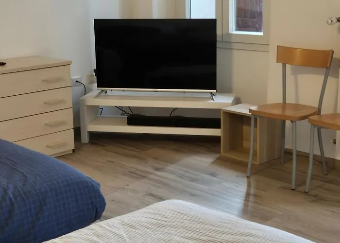 San Luca Tramuschio 5 People Cucina