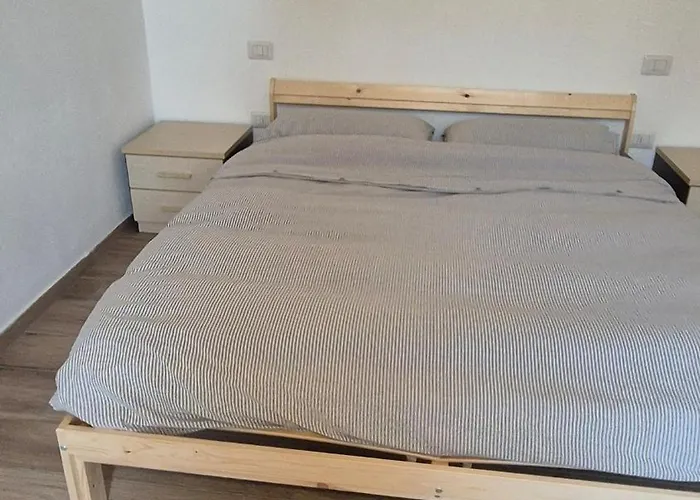 San Luca Tramuschio 5 People Cucina