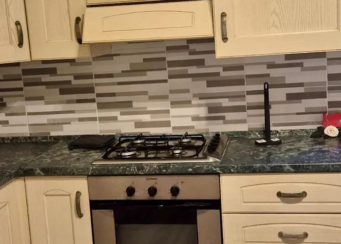 San Luca Tramuschio 5 People Cucina Mirandola